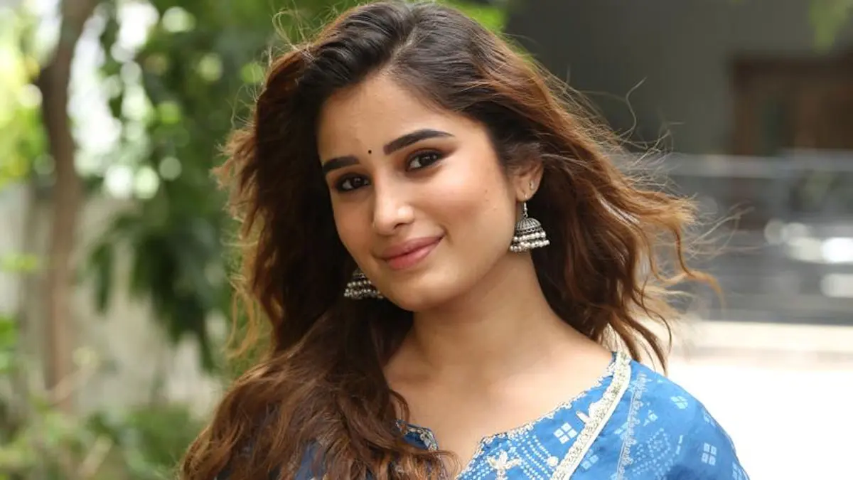 Rasha Thadani delivers a solid performance in Srinivasa Mangapuram