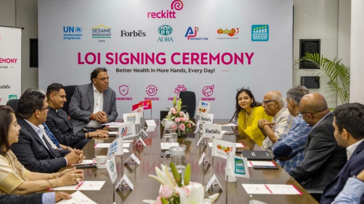 Reckitt Forges Historic Seven-Partner Alliance to Deliver Better Health in More Hands, Every Day