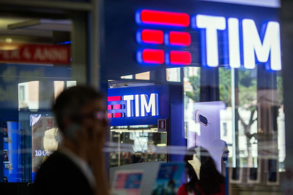 Record Q2 Profit on Fiber, Mobile