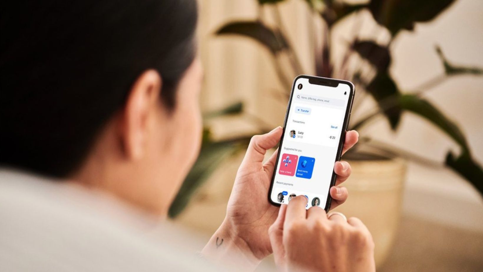 Revolut Opens Private Equity Funds to Czech Investors
