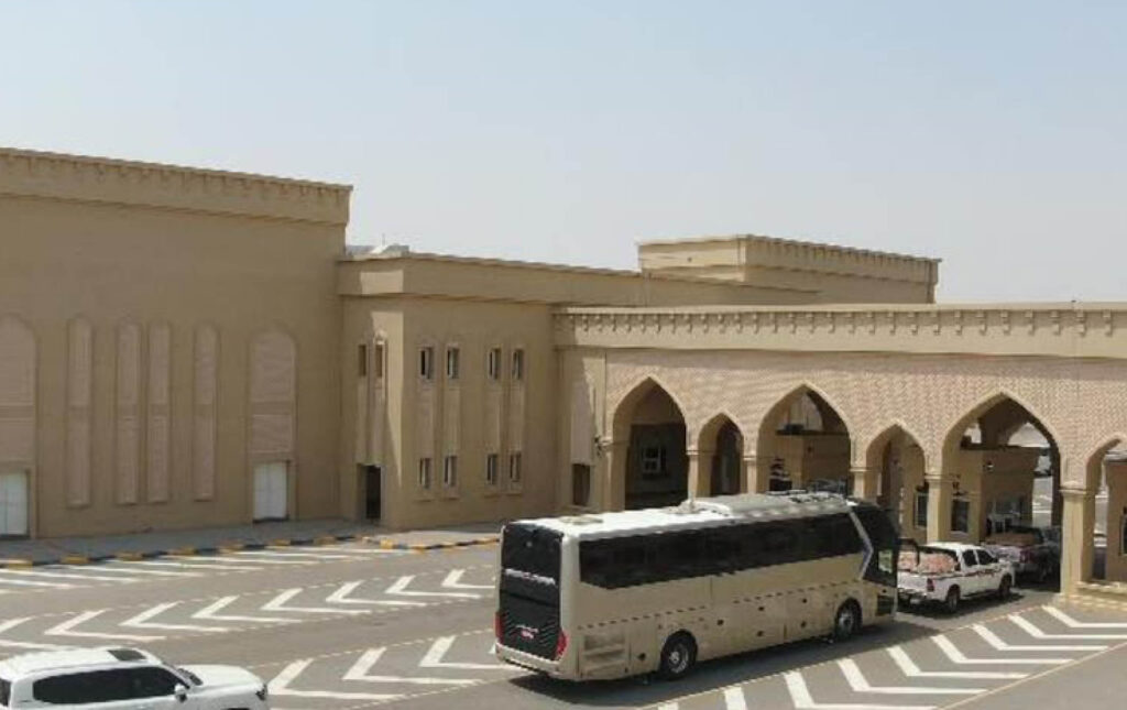 Royal Oman Police boosts staffing, inspection systems at Empty Quarter border crossing