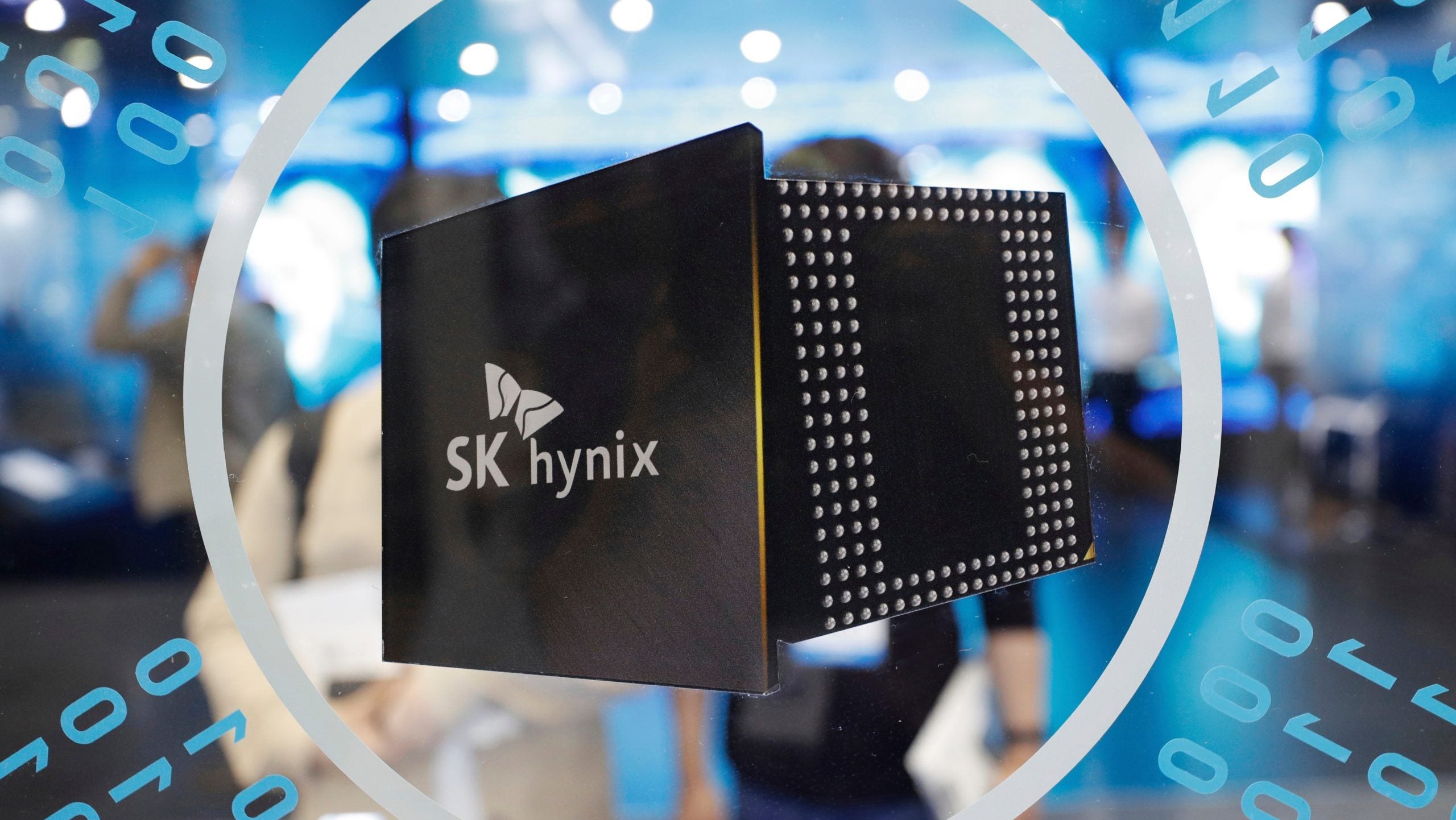SK Hynix's US stock debut soars 12.8% as AI-driven chip demand surges - Indianapolis News | Indiana Weather | Indiana Traffic