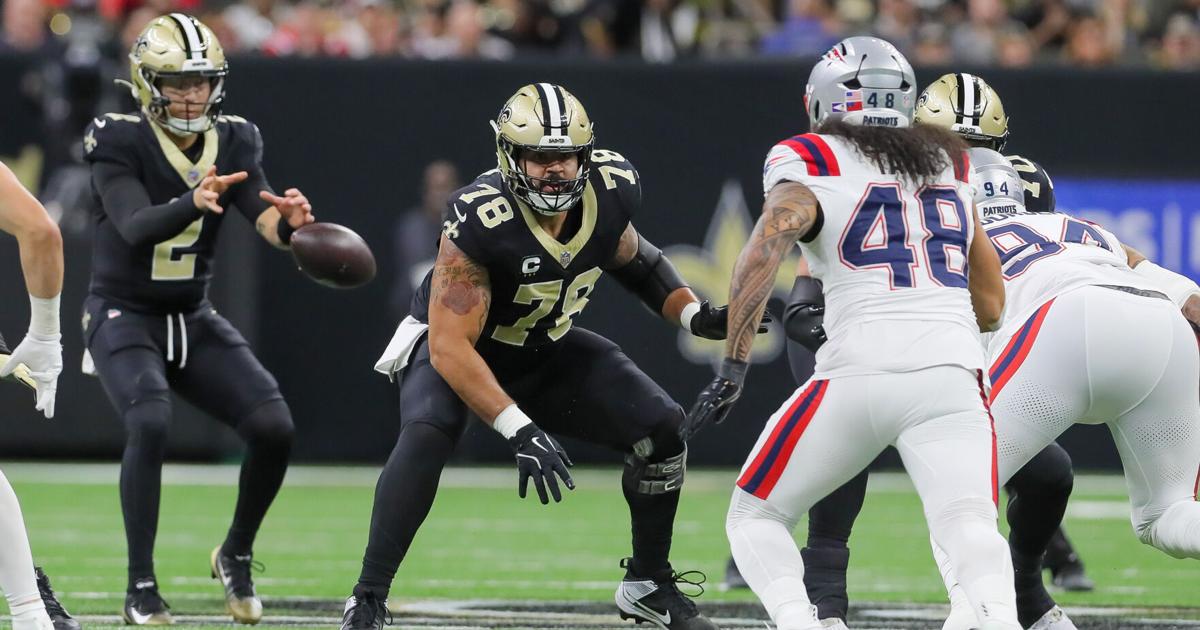 Saints C Erik McCoy won't let injury alter his play style | Saints