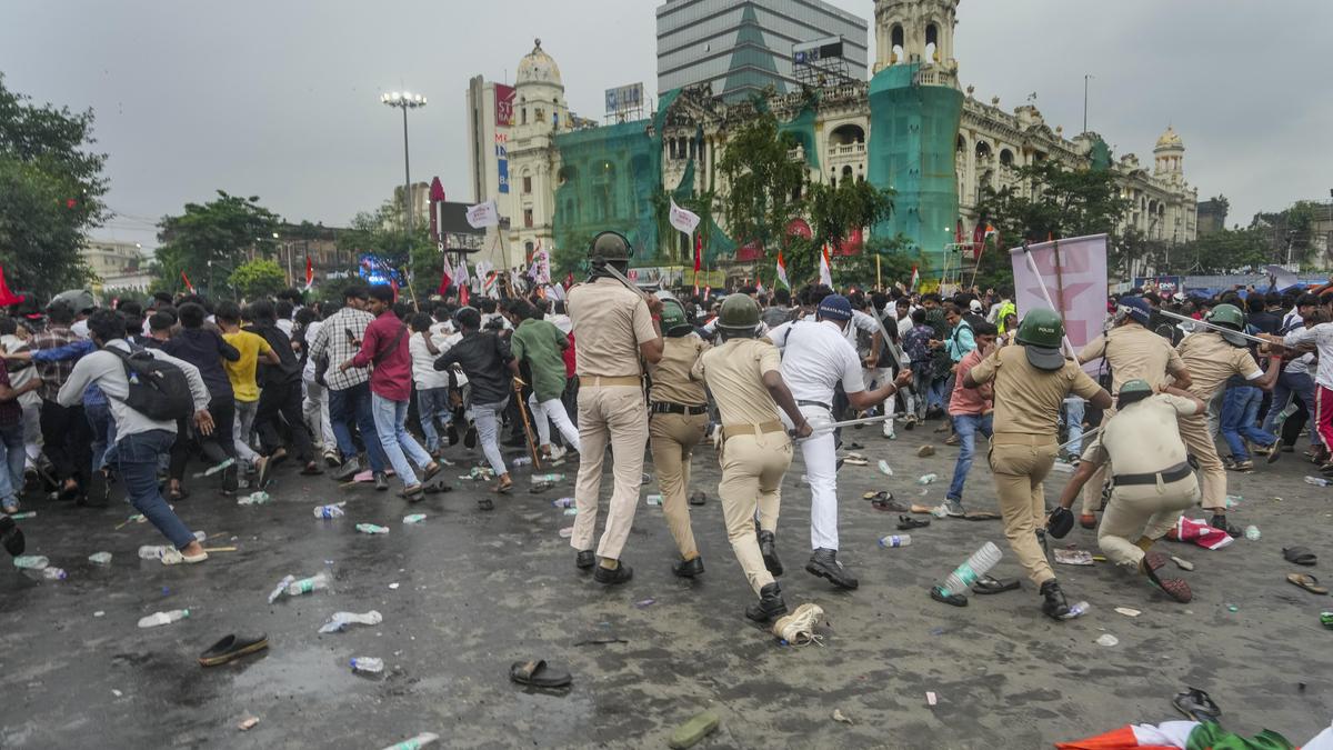 Seven FIRs registered, five persons detained over violence at CJP-Left students’ protest in Kolkata