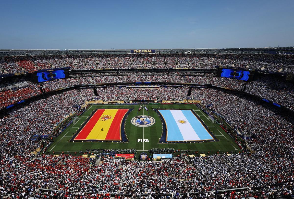 Soccer is over, now NJ fans turn their lonely eyes to football
