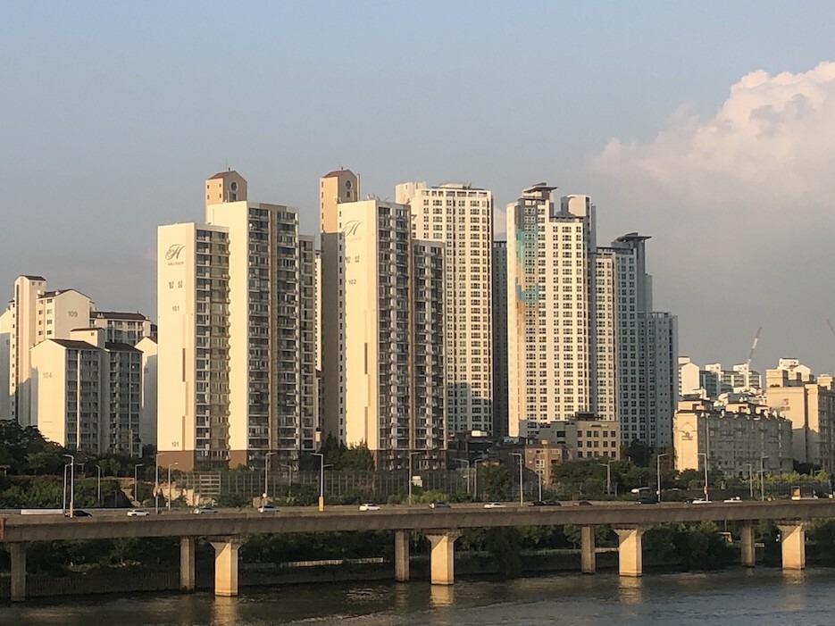 South Korea warns mortgage lending pressure will extend well into H2 2026