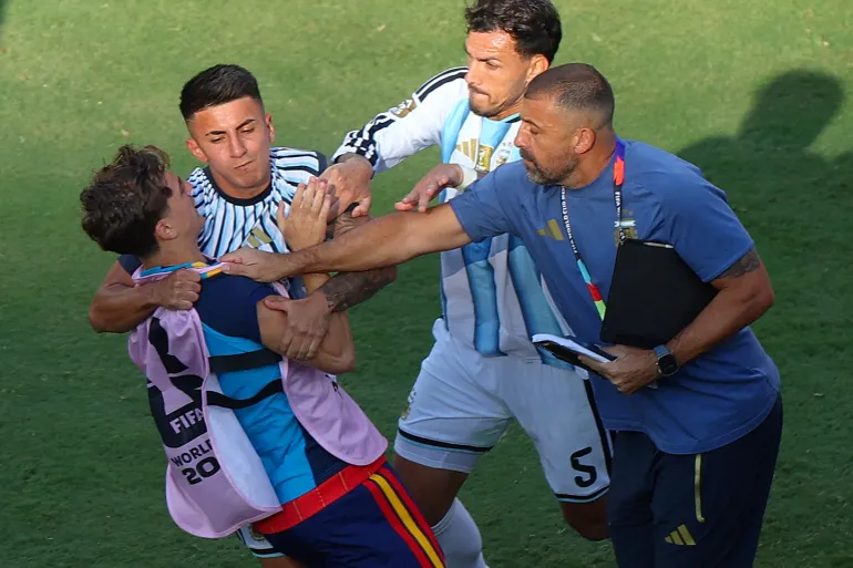 Spain’s De la Fuente slams Argentina’s World Cup conduct as ‘unacceptable’