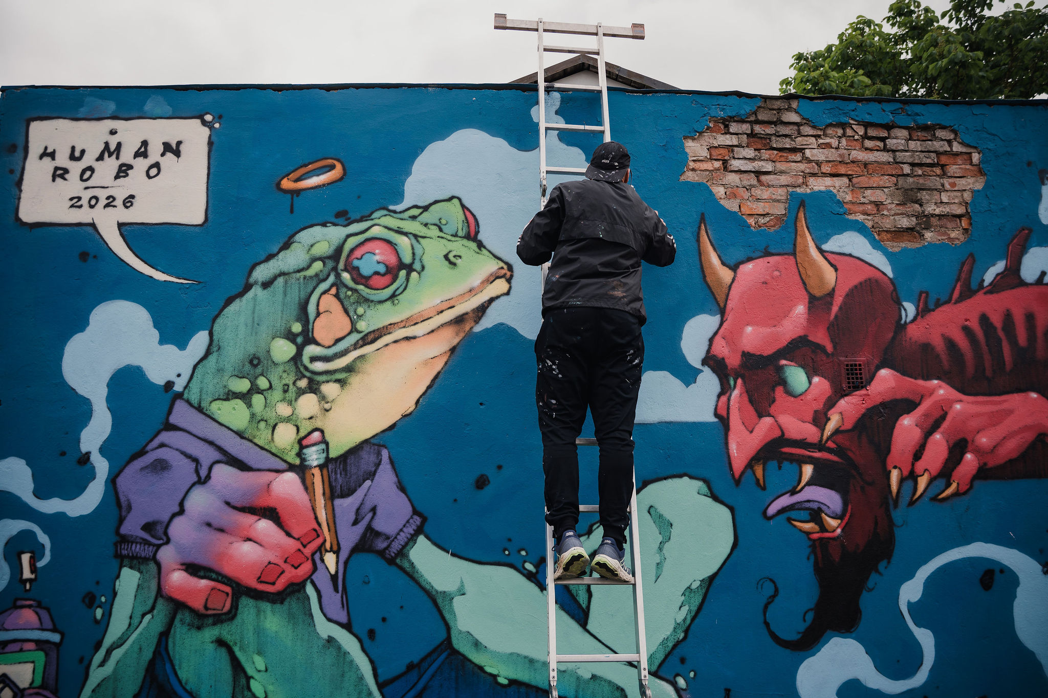 A new street art work created during the Stencibility festival in Tartu, Estonia. Photo by Mana Kaasik.