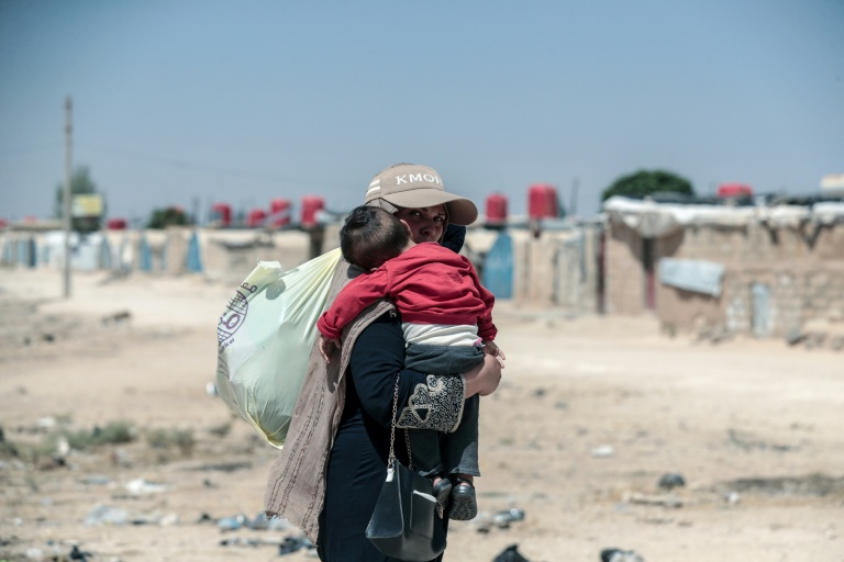 Syria's Kurds still waiting to go home despite govt deal