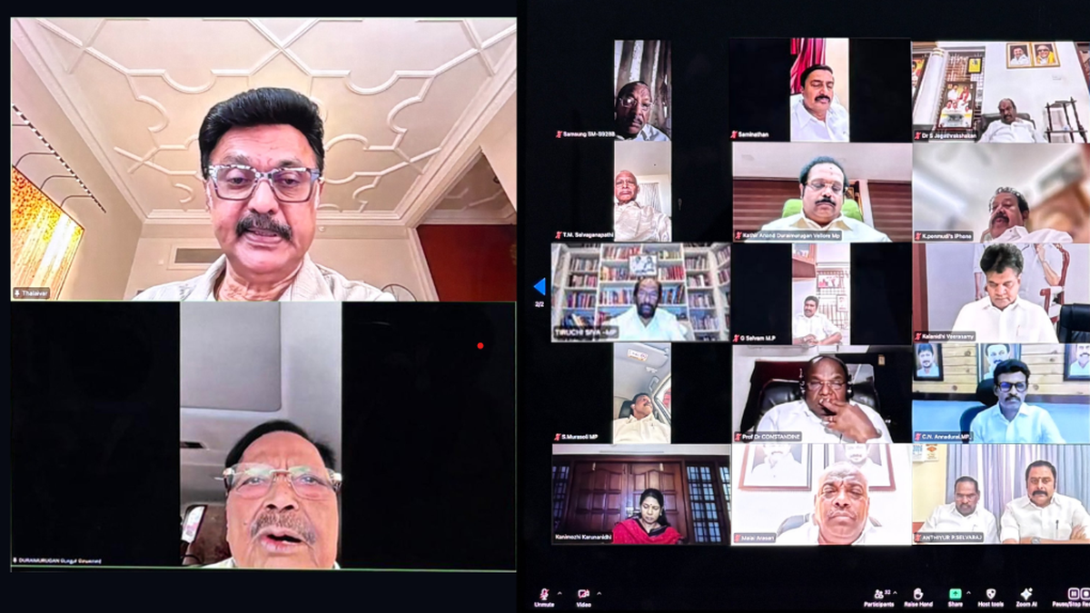 Tamil Nadu’s DMK MPs urge Centre to constitute tribunal for Mekedatu