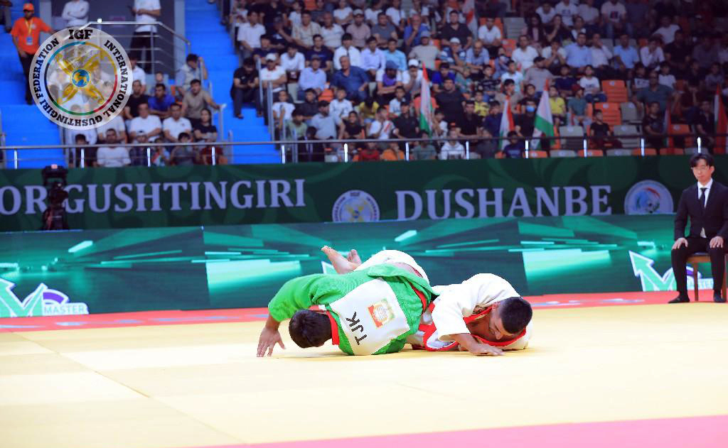 Ten Tajik wrestlers qualify for gushtingiri world championships