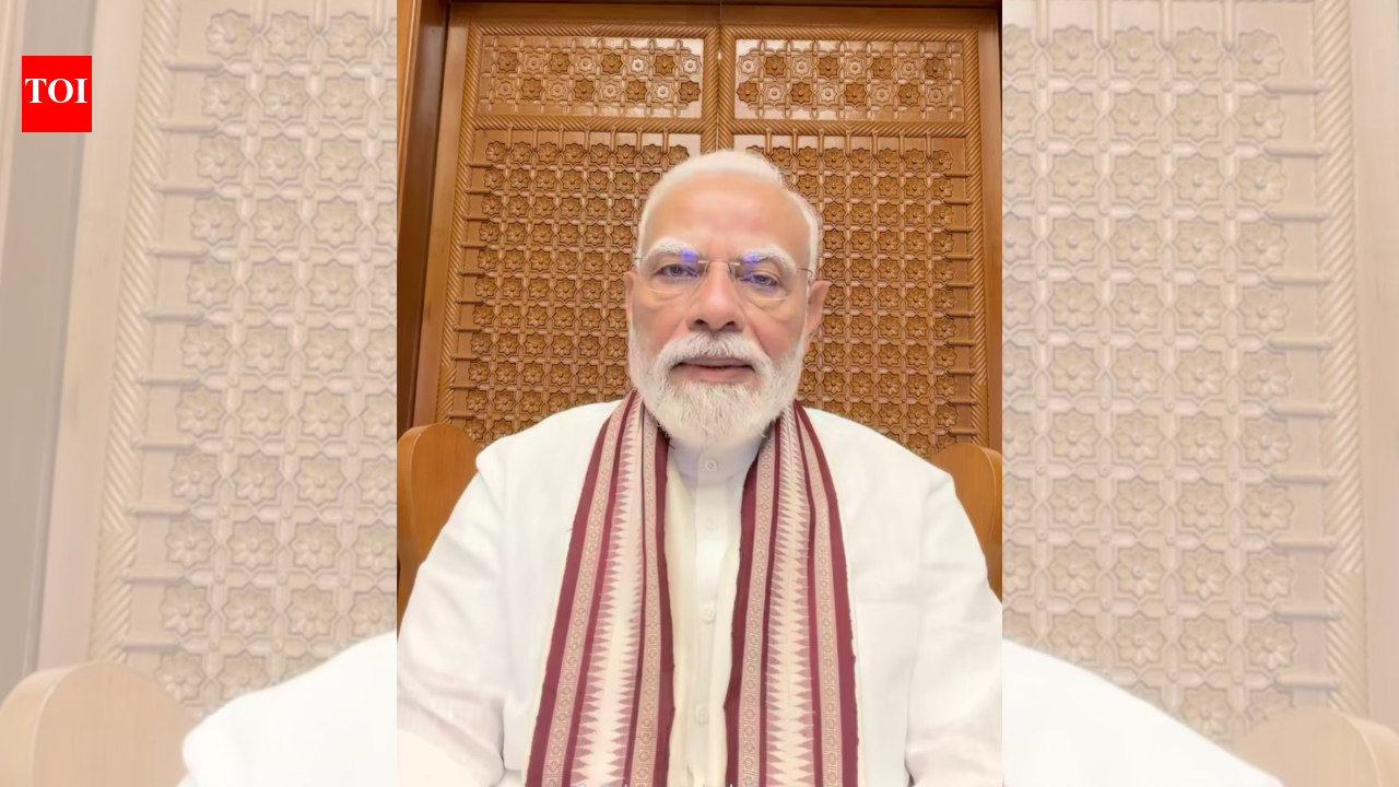 'Thank you, friends': PM Modi hails 'love, support' of youth in new Insta video | India News