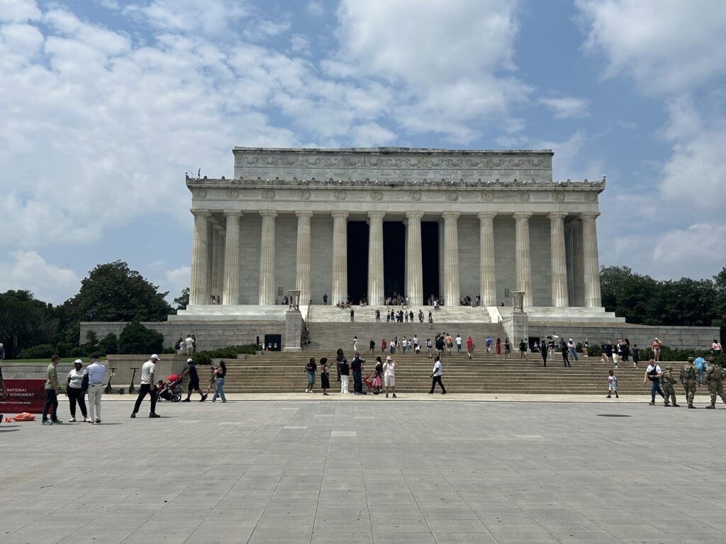 Lincoln Memorial Daytime