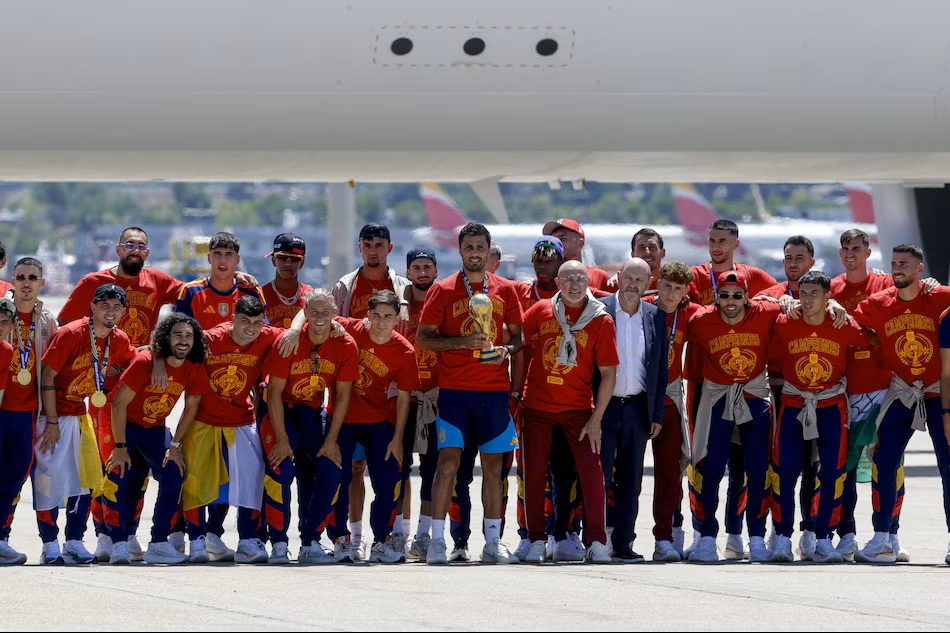 The Spanish National Team Arrives in Madrid with the Cup to Experience an Unforgettable Celebration