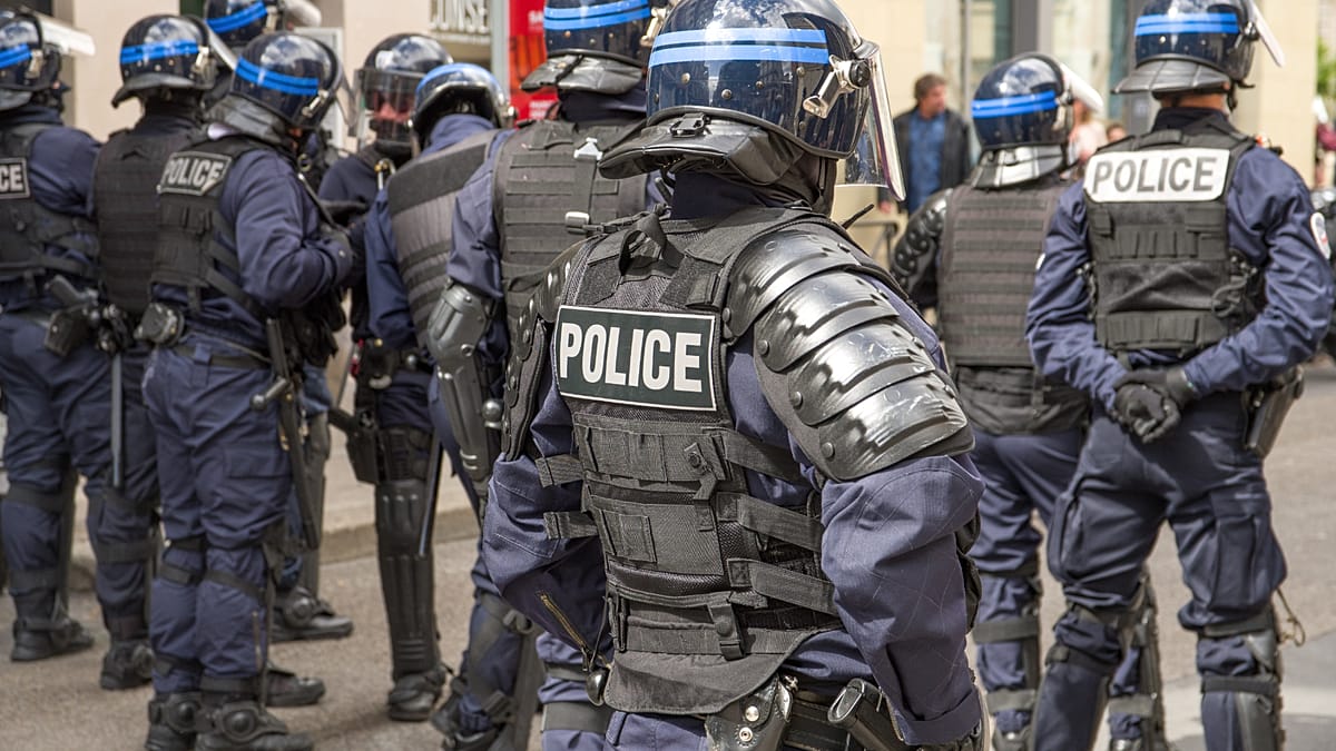 Three injured in Paris knife attack, one suspect arrested, police say