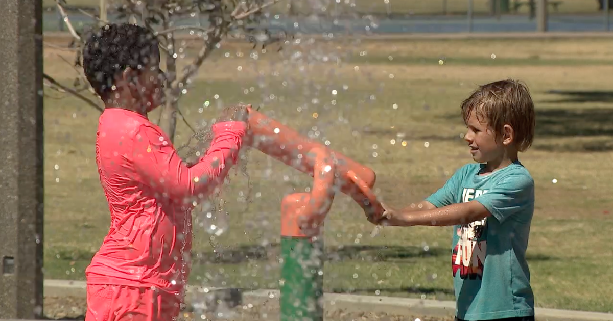 Tips to keep kids safe during extreme heat