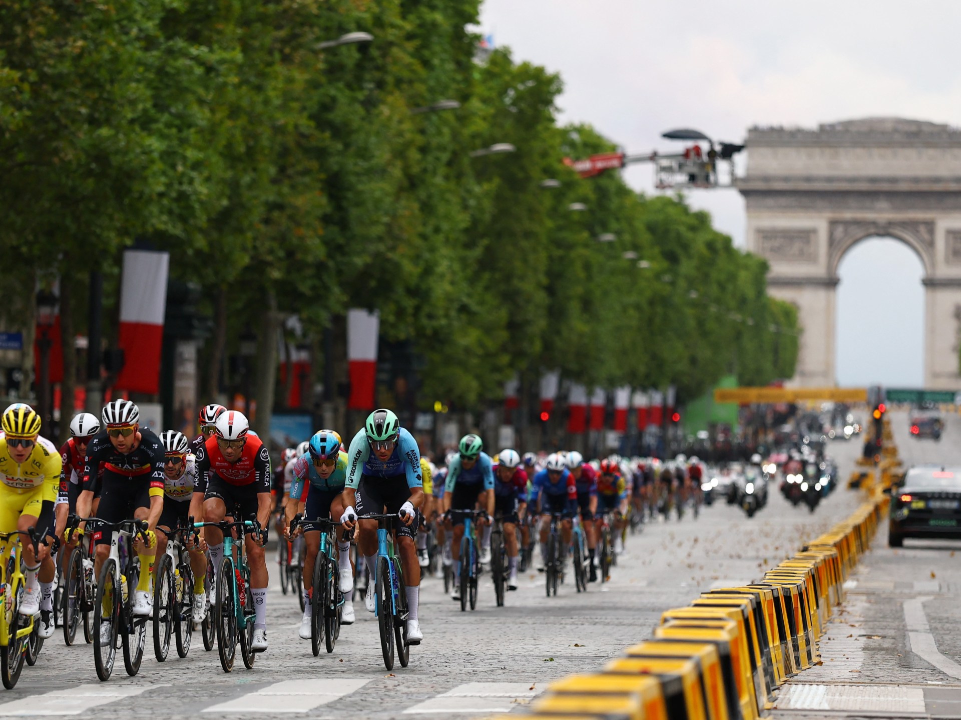 Tour de France final stage shortened as emergency teams tackle wildfires | Cycling News