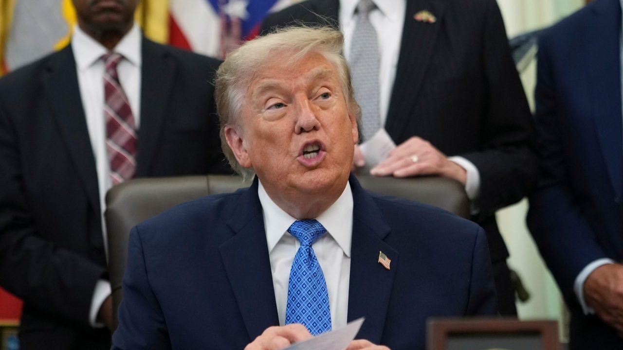 Trump opposes suspension of ICE traffic stops after fatalities - Indianapolis News | Indiana Weather | Indiana Traffic
