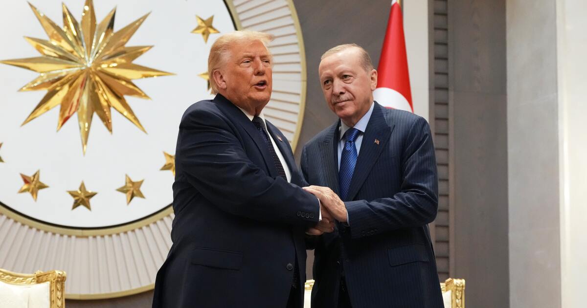 Trump says US will lift sanctions on Turkey, reopen door to F-35 talks