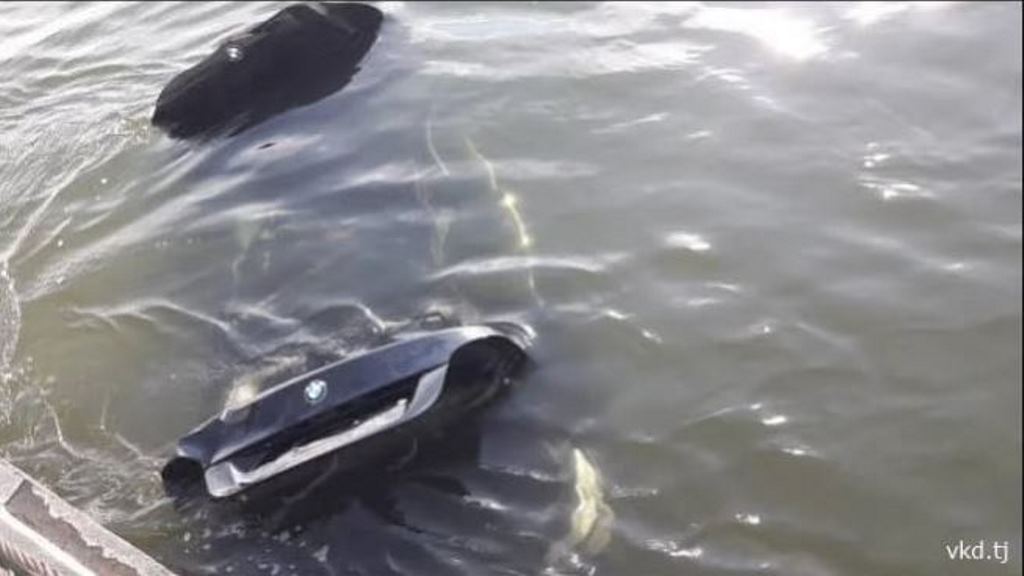 Two killed after car plunges into canal in Hisor
