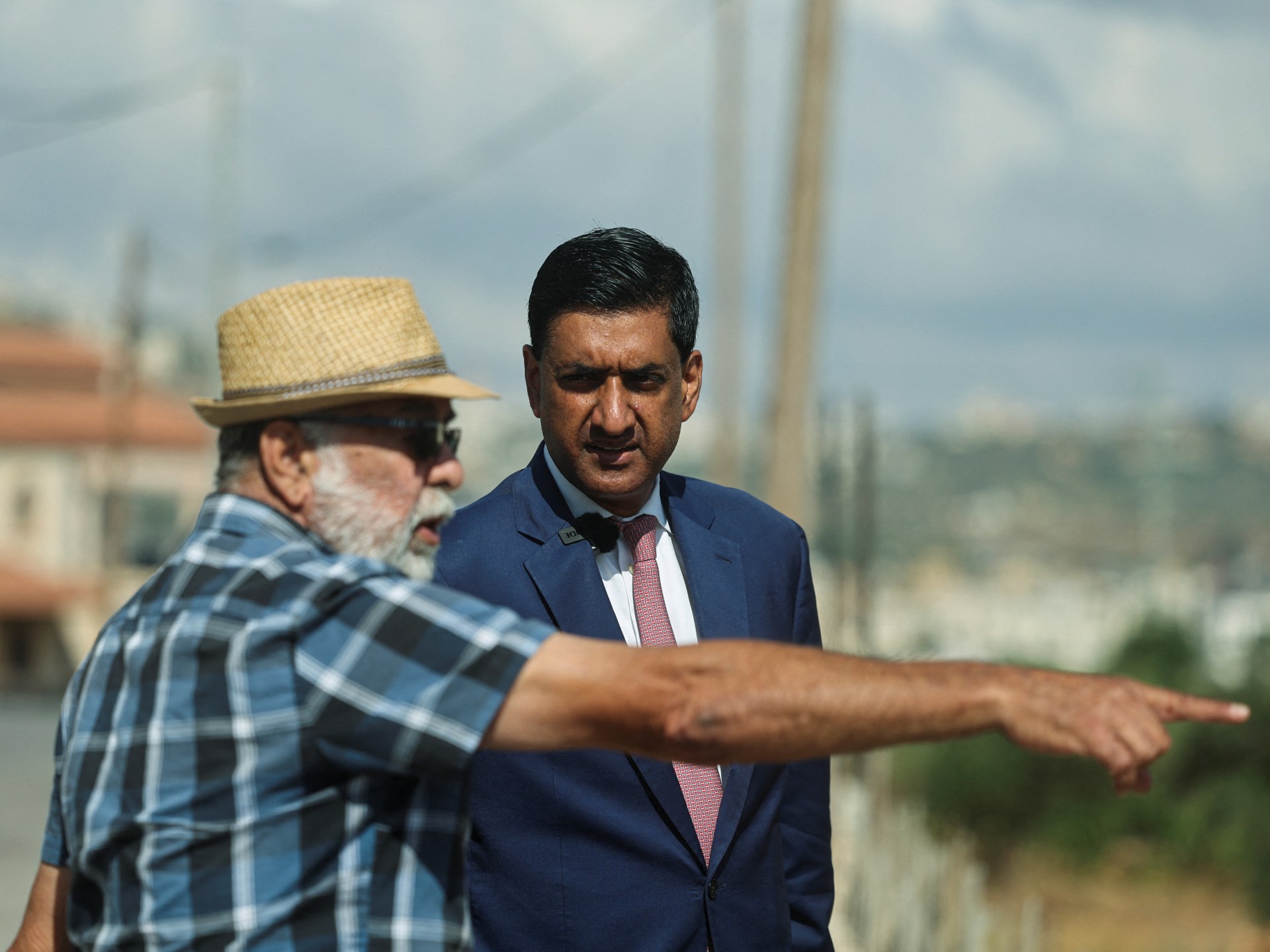 US lawmaker slams Israeli army after settlers detain him on Palestine trip | Israel-Palestine conflict News