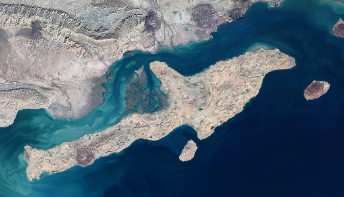 US strikes on Iran leave family, including children trapped under rubble on Qeshm Island