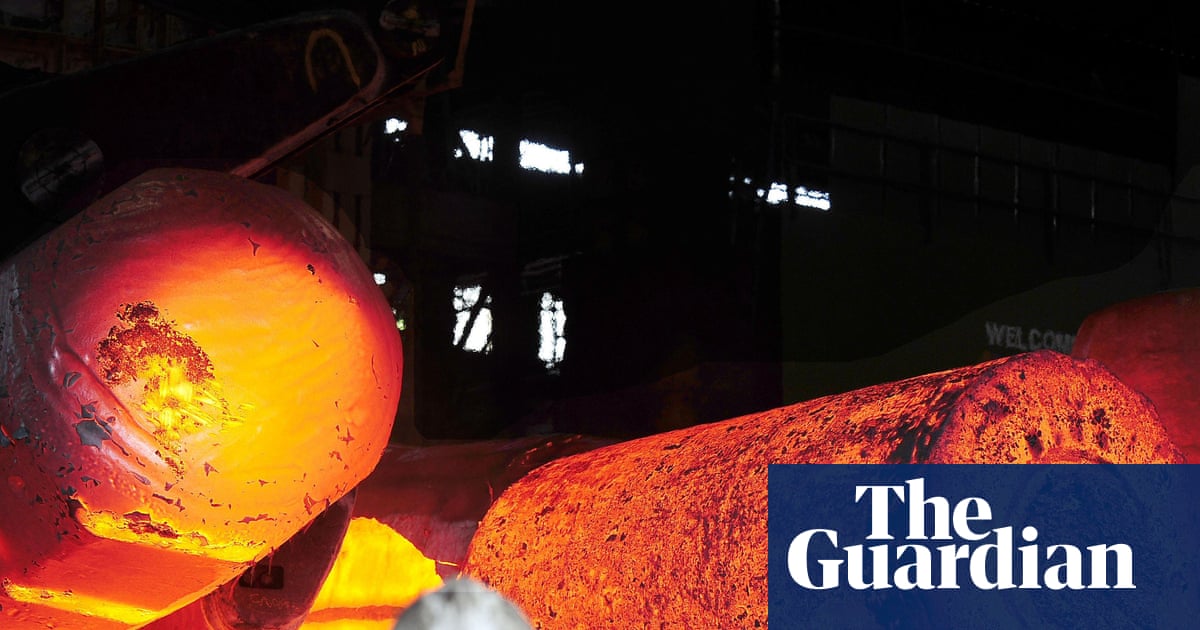 Ukraine war briefing: Sheffield steel for Kyiv’s guns as artillery barrels ship out | Ukraine