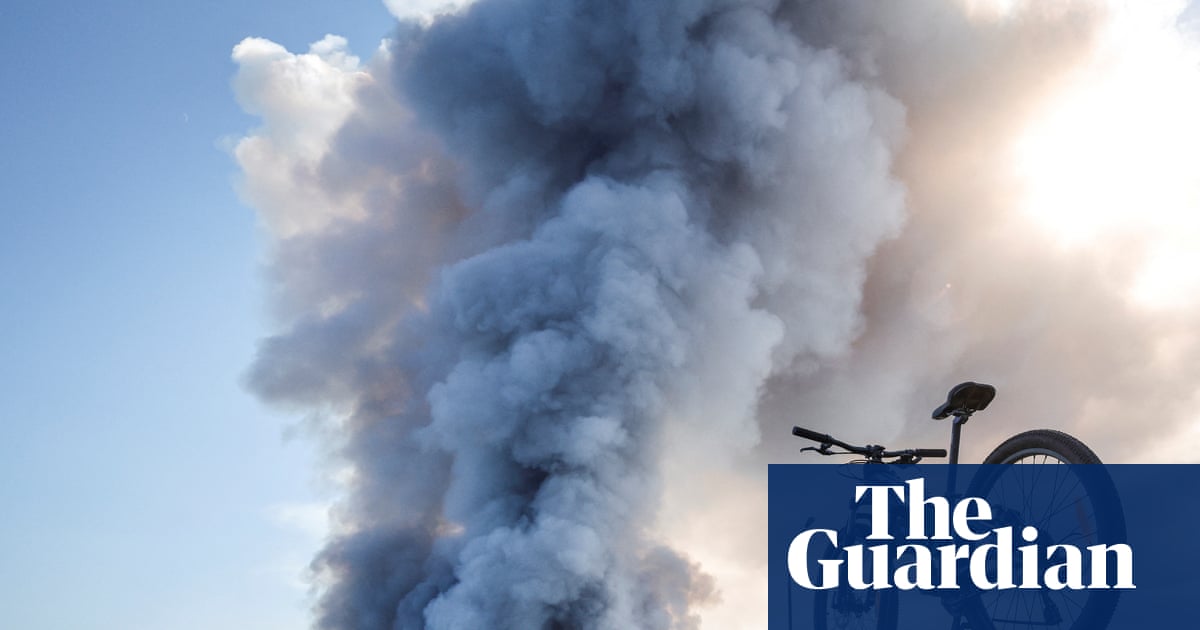 Ukraine war briefing: Strikes devastate Russian warehouses ‘used for drones’ | Ukraine