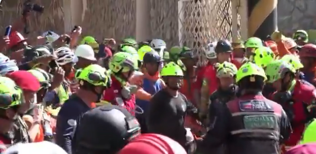 Venezuelan Security Guard Pulled Alive From Building Basement 8 Days After Twin Quakes