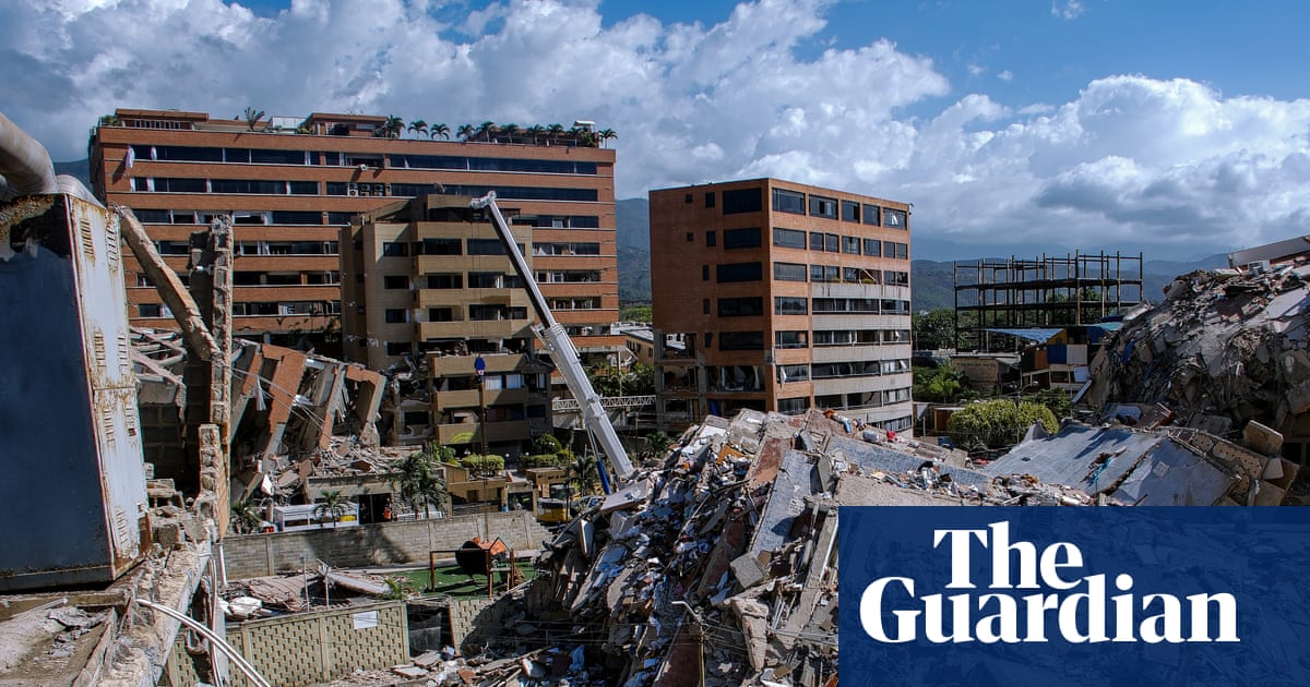 Venezuelan police officers arrested over alleged looting after earthquakes | Venezuela