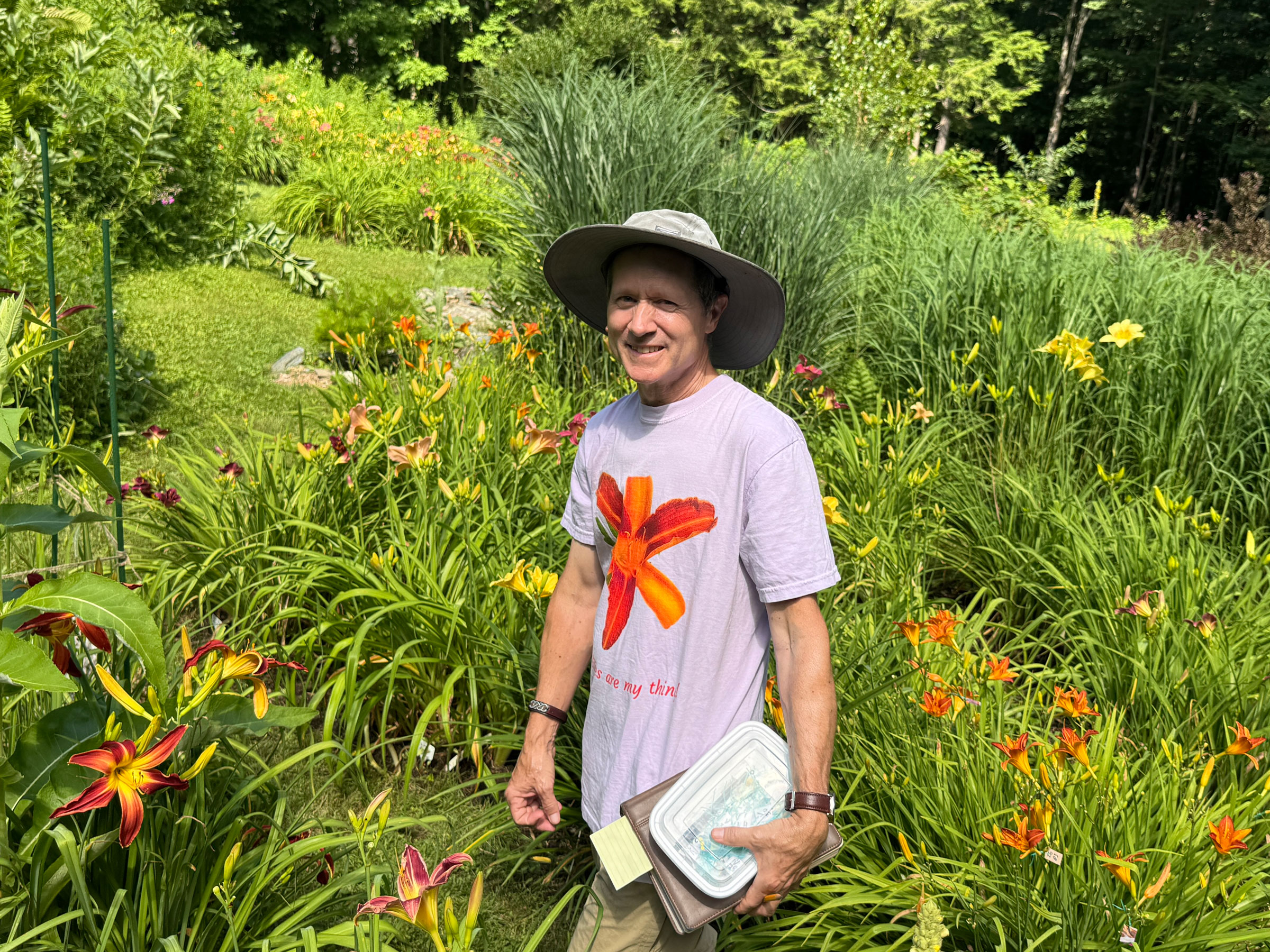 Video: Touring Todd Hanley’s Daylily Garden in Richmond
