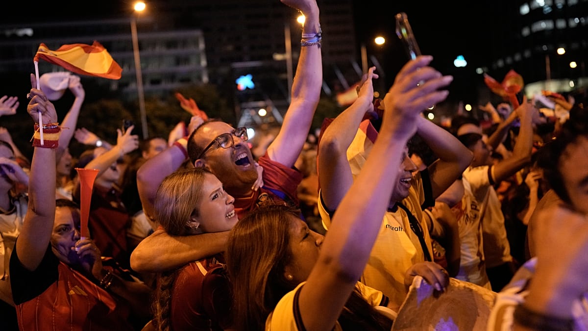 Video. Watch: Spain fans erupt in celebration after World Cup final victory