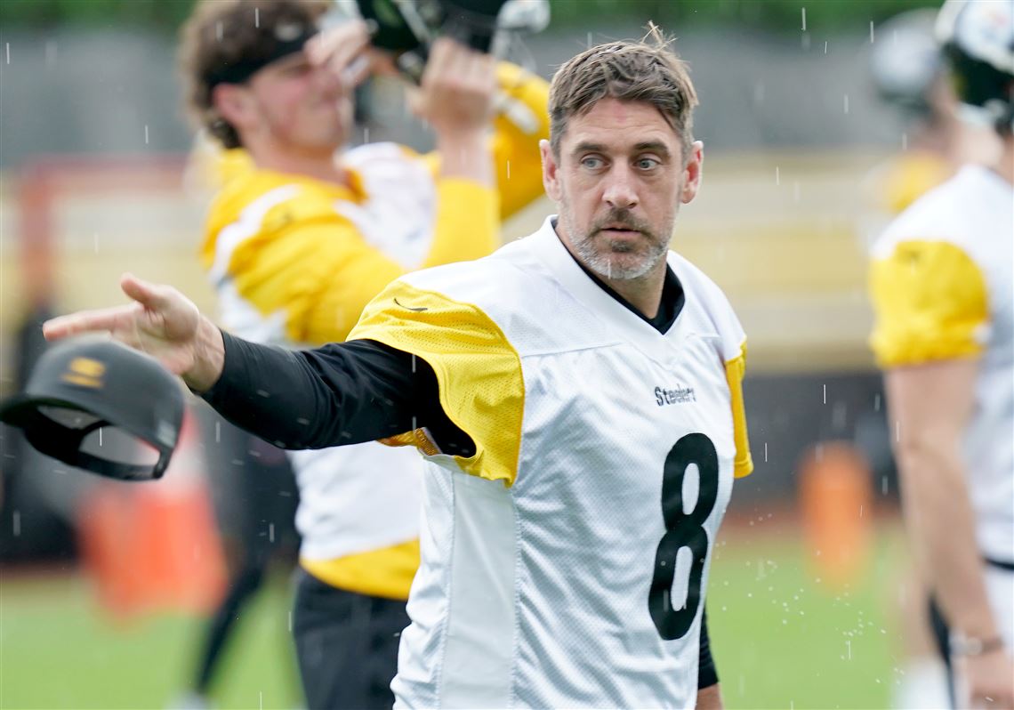 WATCH: Can the Steelers' Aaron Rodgers follow Tom Brady, Peyton Manning as older Super Bowl winners?