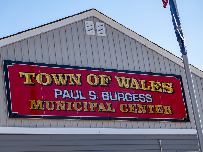 Wales fire chief still on the job as department rebuilds following mass resignations