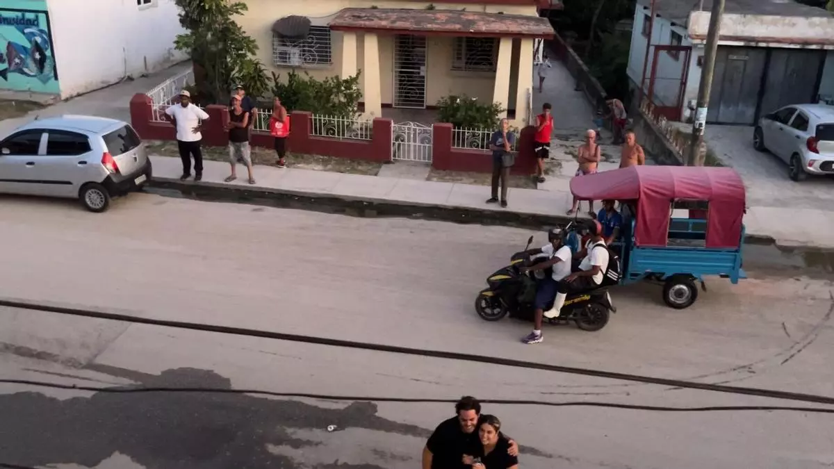 Watching the World Cup in Havana Without Electricity