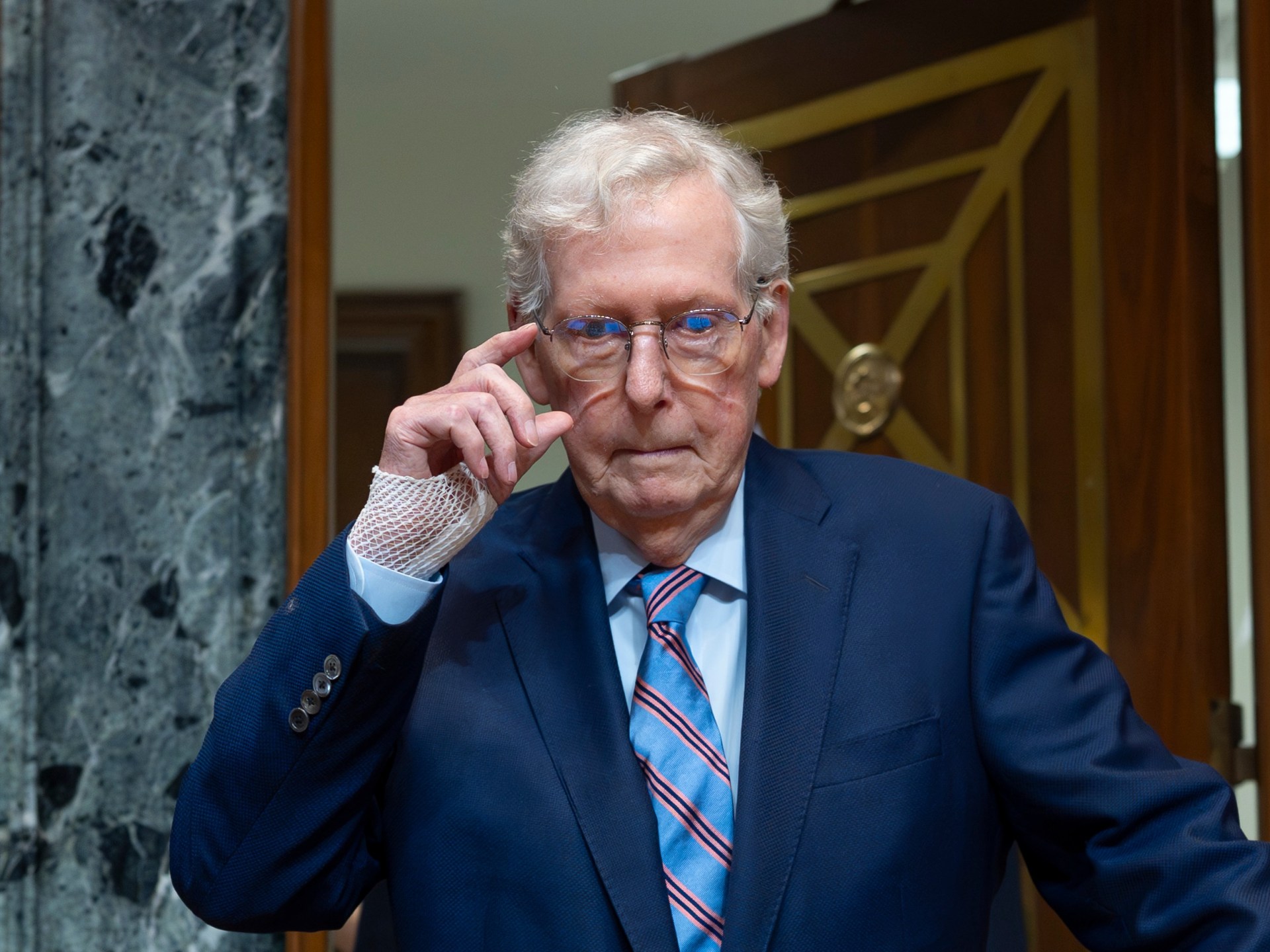 What happens if Mitch McConnell is unable to finish his US Senate term? | Politics News