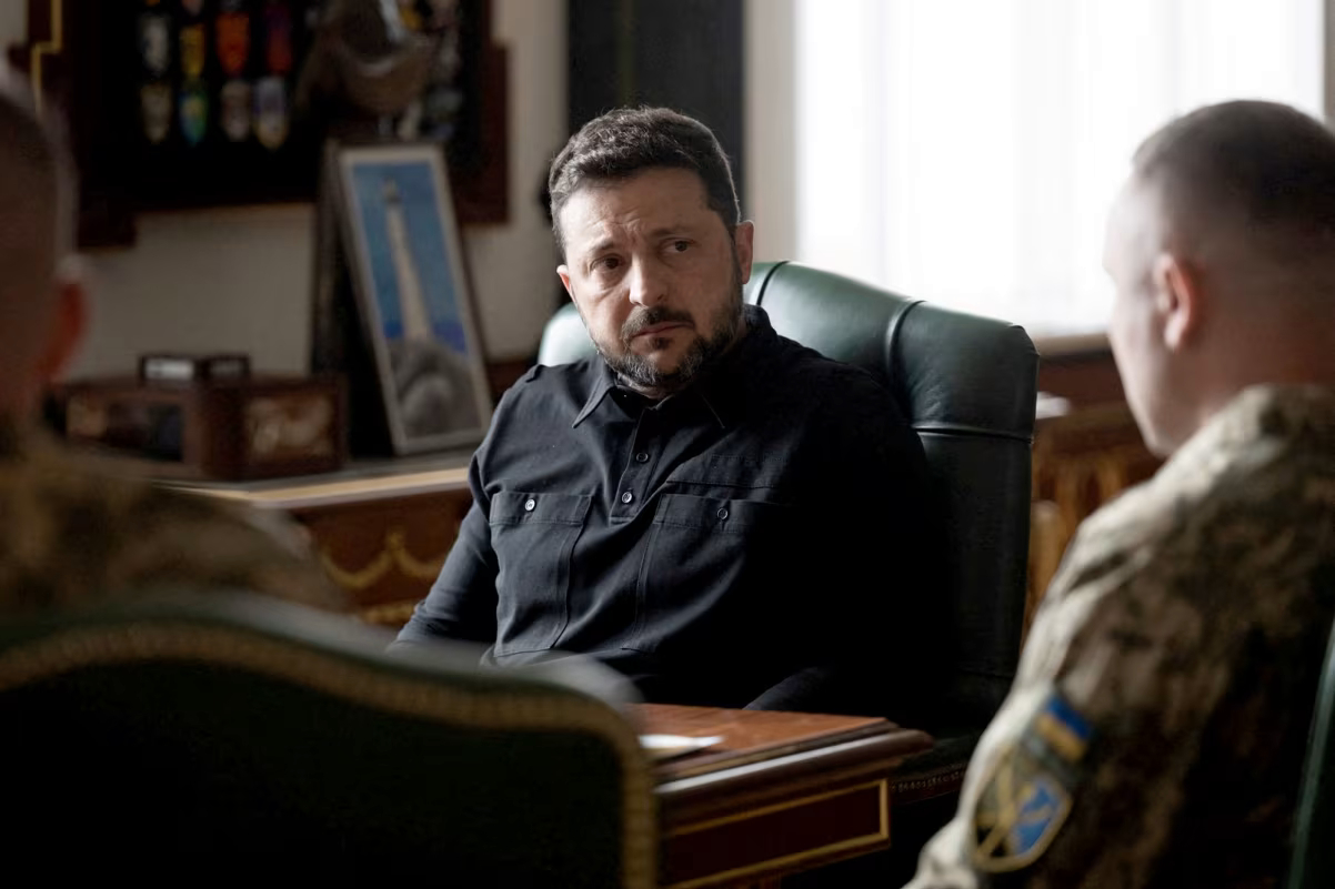Why a week of protests pushed Zelensky to bring in a younger military chief