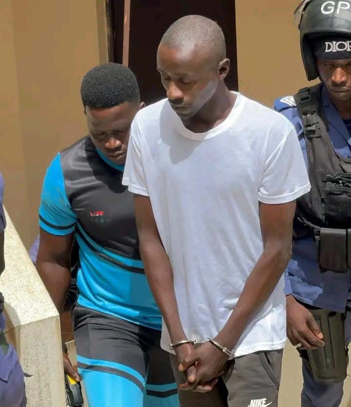 Witness tells court gruesome stab wound left him too frightened to accompany Yunusa Mbye to hospital