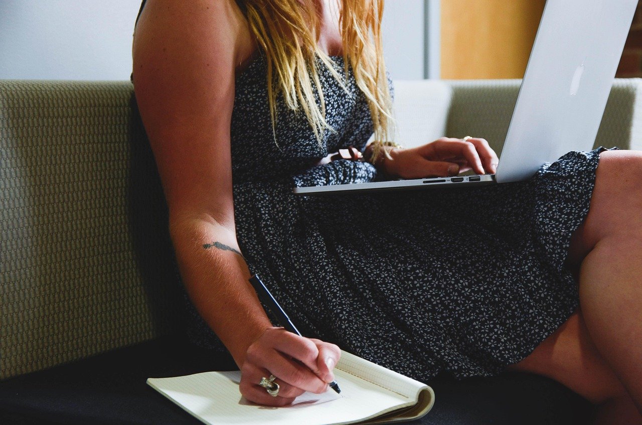 Working two jobs at once? Lithuanian authorities warn of legal pitfalls