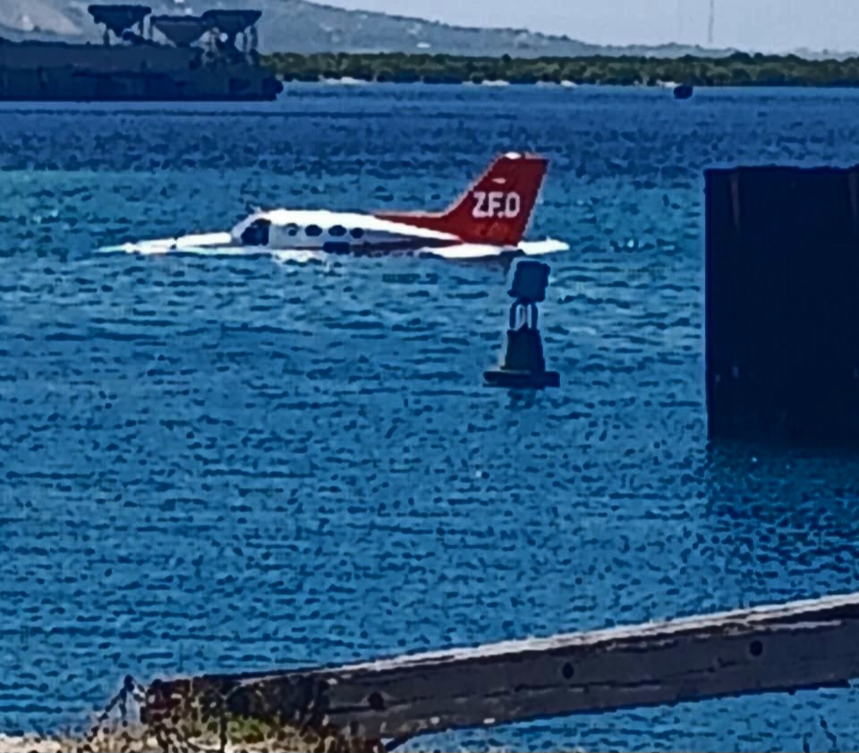 ZED Airlines launches investigation into emergency landing with three people on board