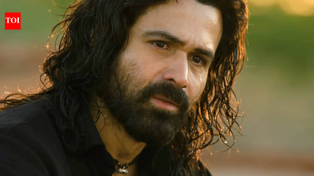 Awarapan 2 Full Movie Collection: 'Awarapan 2' box office collection Day 9: Emraan Hashmi and Disha Patani starrer surpasses Rs 180 crore mark worldwide amid 'Batwara 1947' clash | Hindi Movie News