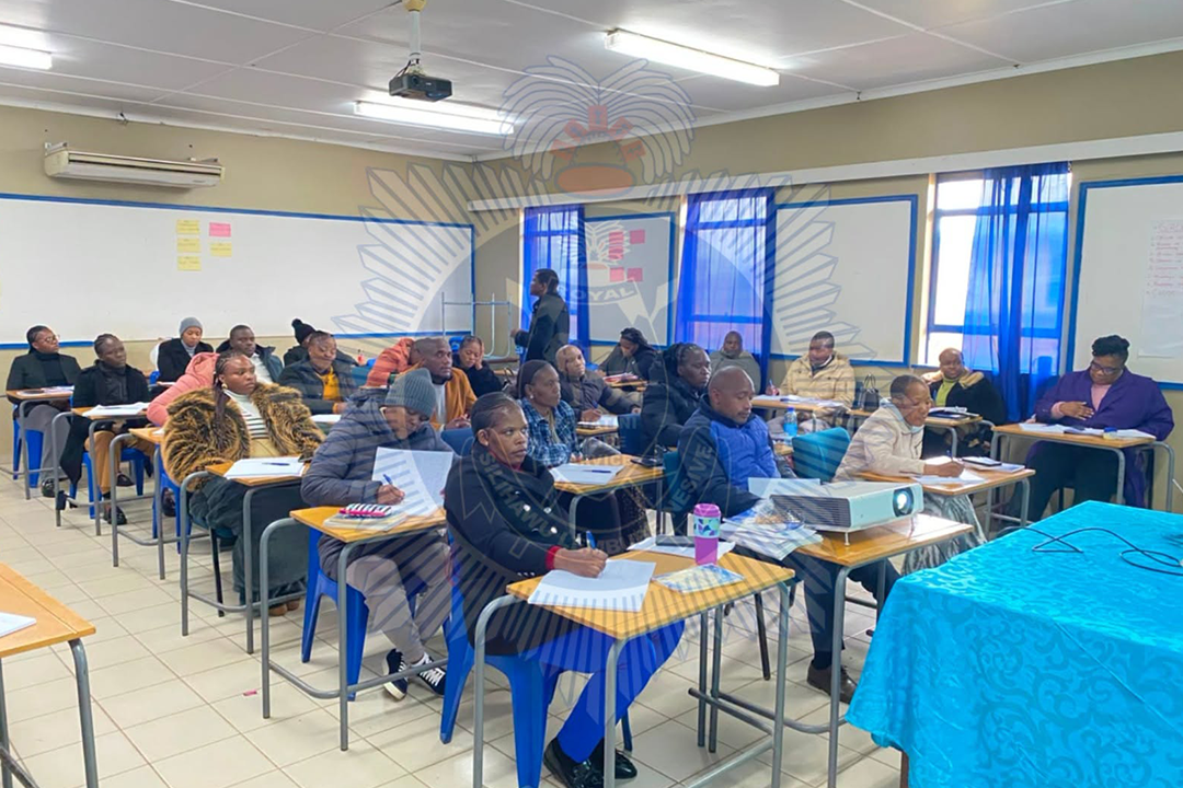 30 POLICE OFFICERS TRAINED TO PROTECT CHILD VICTIMS