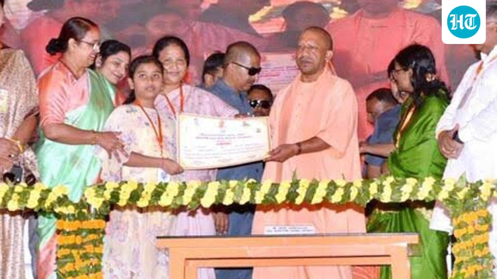 Ahead of polls, BJP govt in Uttar Pradesh mulls over cash assistance scheme for women