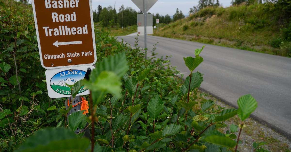 Anchorage Hillside neighbors want a say in Chugach State Park access projects