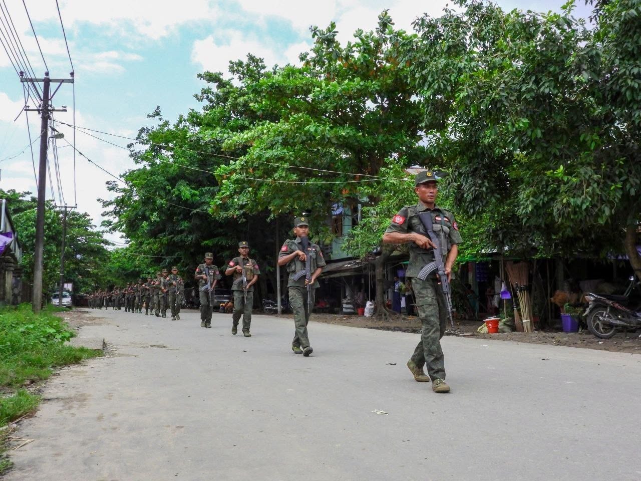 Arakan Army imposes first nighttime curfew across southern Rakhine State townships