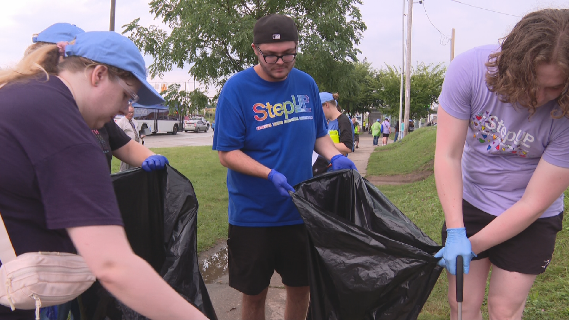 Be a Good Neighbor event connects Garfield Park area with health tools - Indianapolis News | Indiana Weather | Indiana Traffic