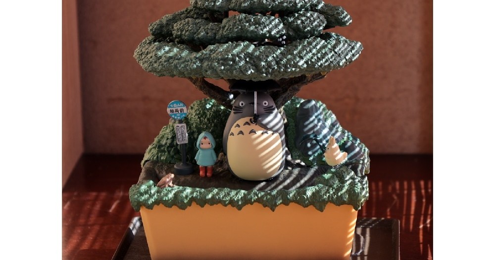 Beautiful Totoro bonsai figure needs no watering, makes soothing rain showers whenever you want