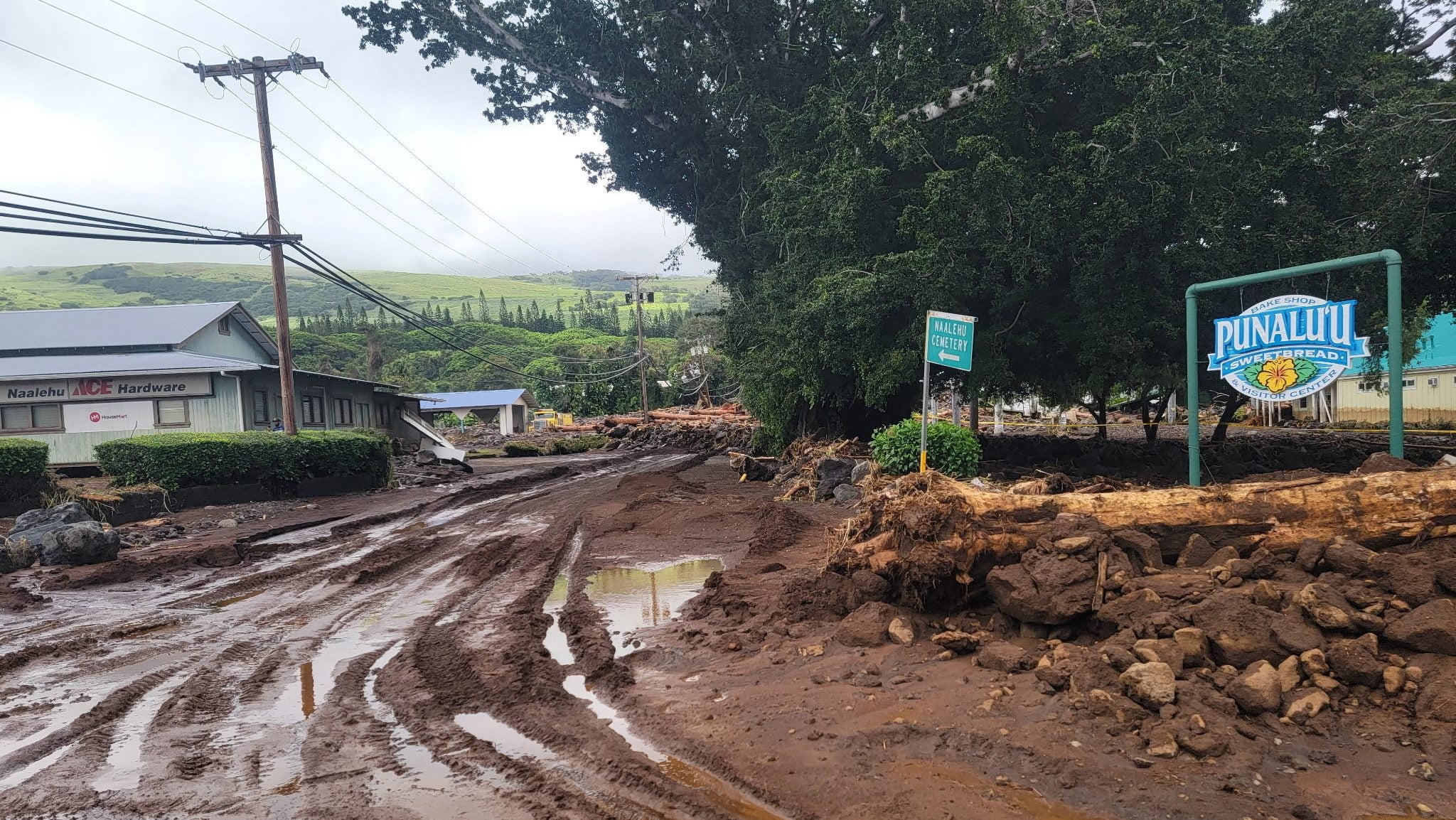 Big Island faces risk of flooding and landslides as storm Moke approaches Hawaii - Indianapolis News | Indiana Weather | Indiana Traffic