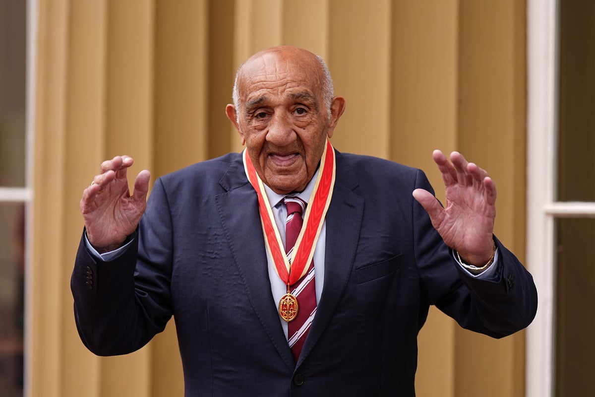 Billy Boston, rugby league superstar and trailblazer from the 1950s and '60s, dies at age 92