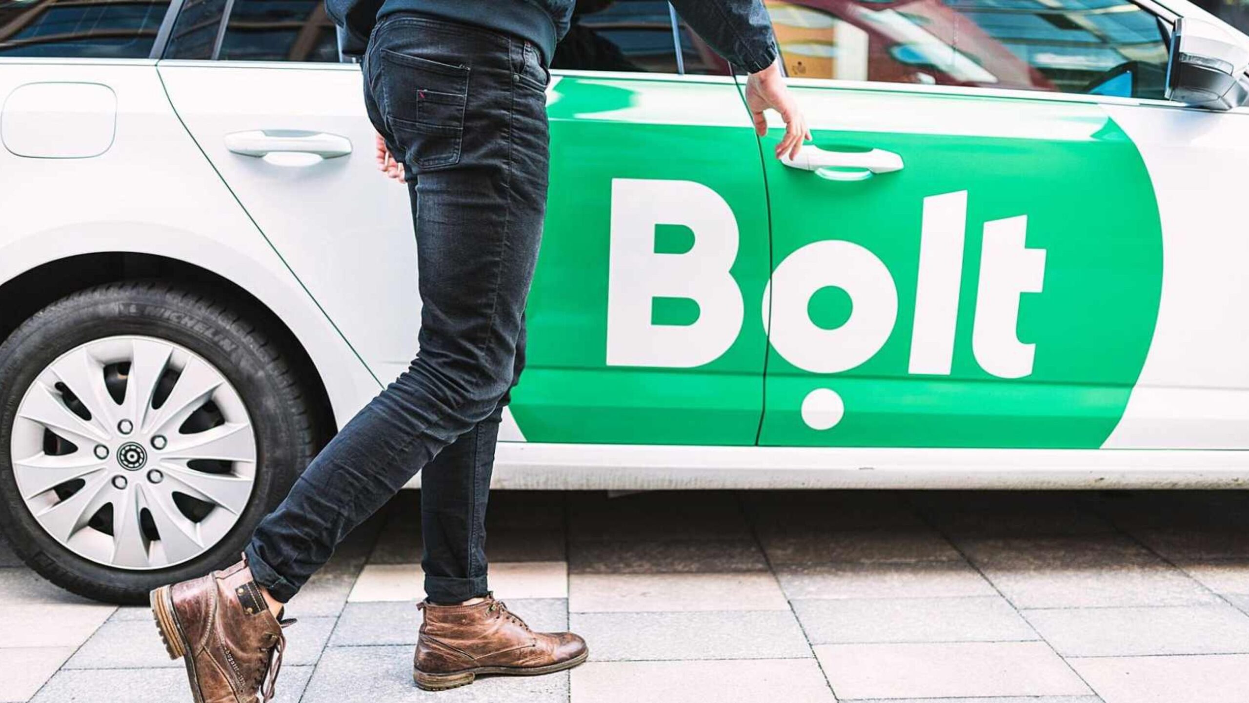 Bolt Kiosks Launch in the Czech Republic Without an App